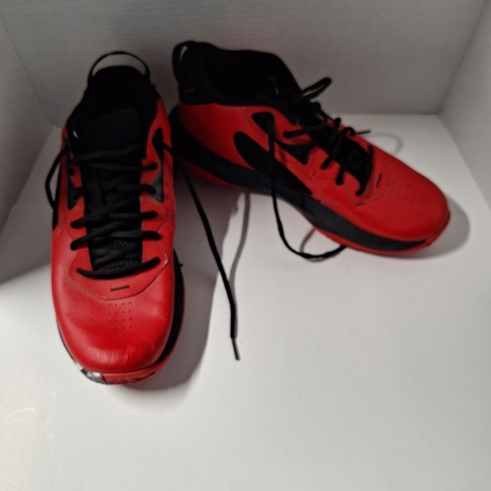 Under Armour Red and Black Athletic Shoes